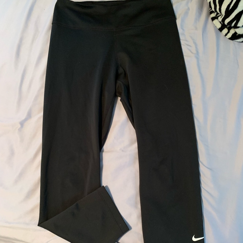 Medium Nike Leggings